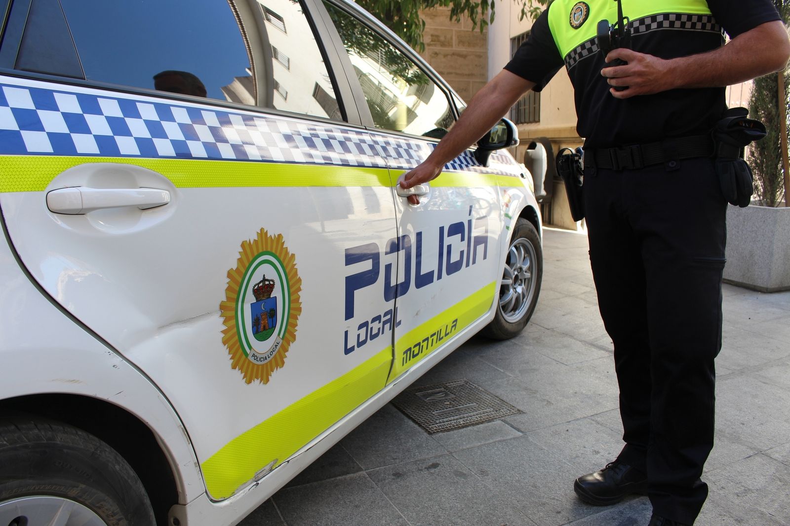 Vehículo de la Policía Local de Montilla.