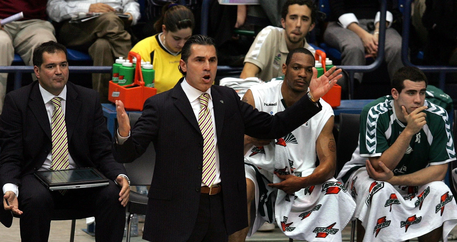 La carrera de Carlos Cabezas, en fotos