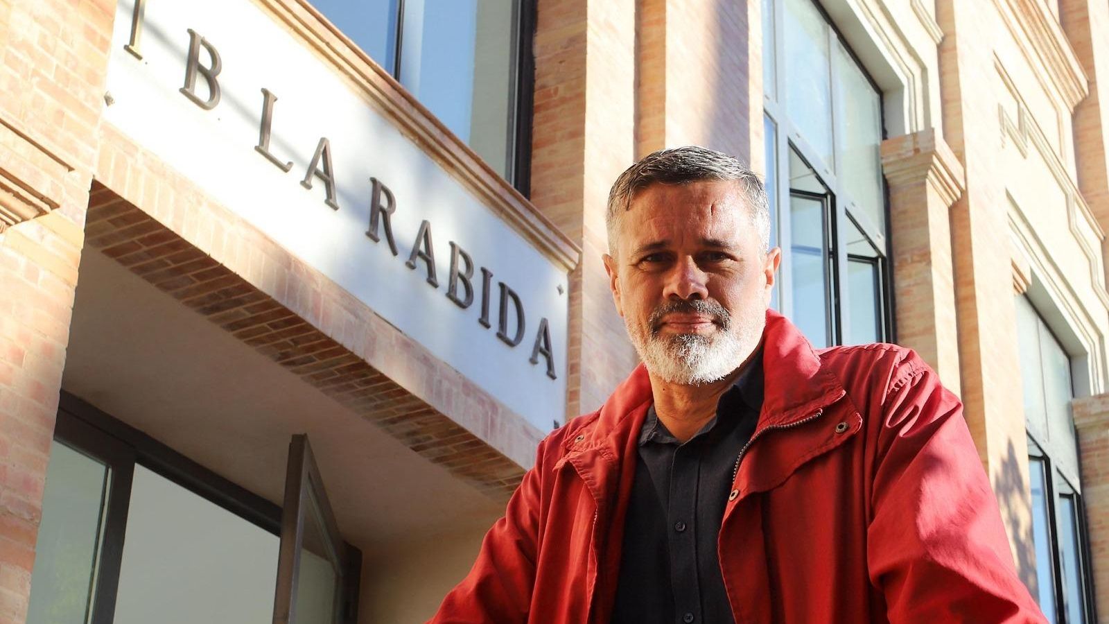 El director del Rábida posa para la entrevista concedida a Huelva Información