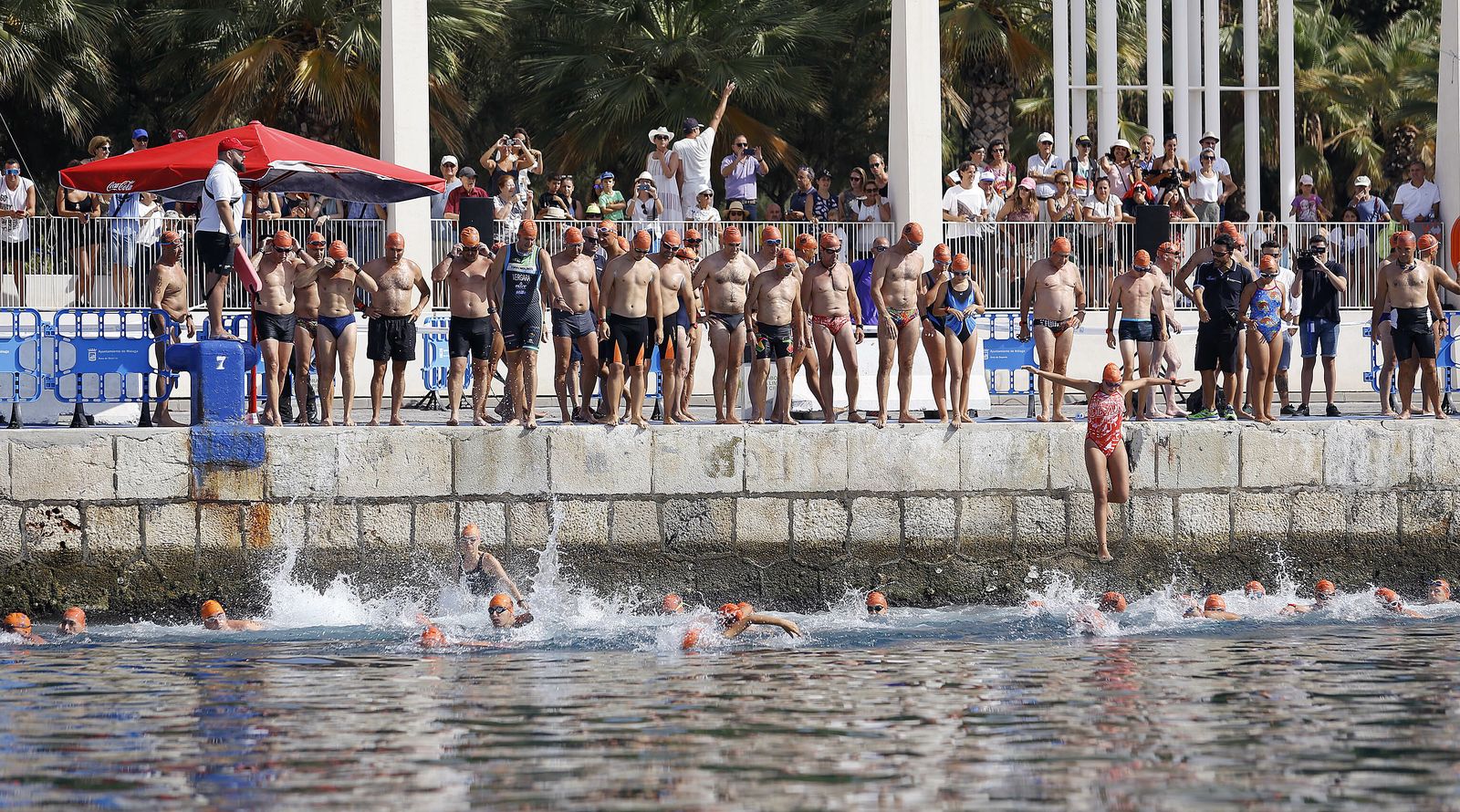 Fotos de la 60ª Travesía a Nado del Puerto de Málaga