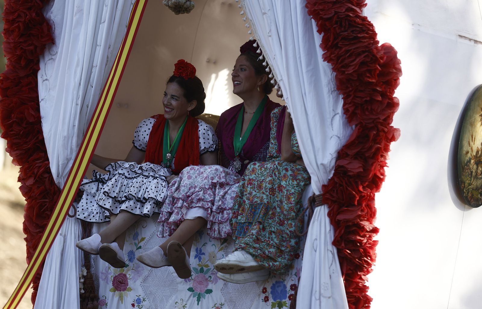 El paso de Triana y Sevilla por el Vado del Quema, en imágenes