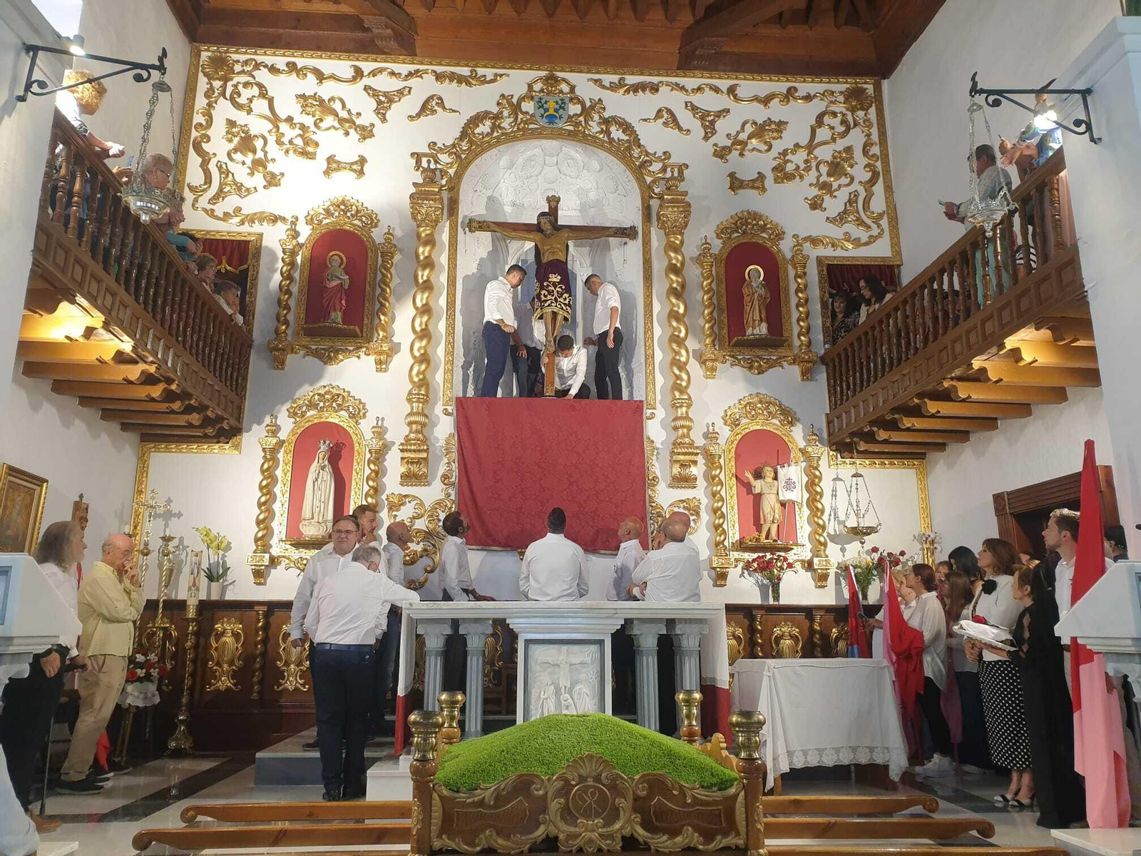 La procesión del Cristo del Bosque de Bacares, en imágenes