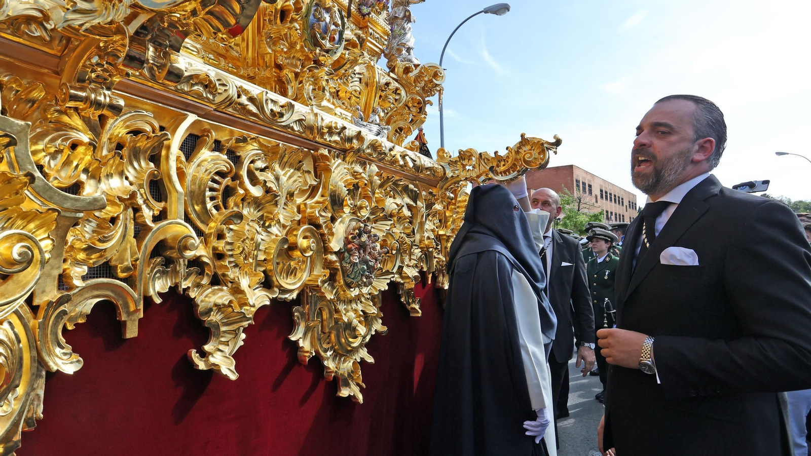 Imágenes de la Hermandad de la Redención en el Jueves Santo de Jerez 2025