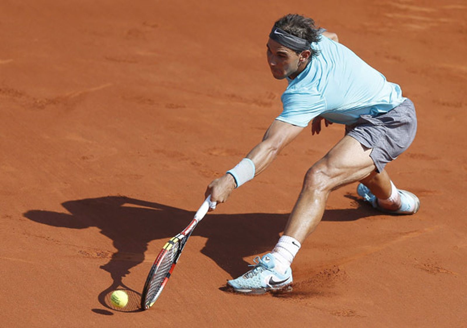 Nadal se lesiona la muñeca y no irá a Toronto ni Cincinnati