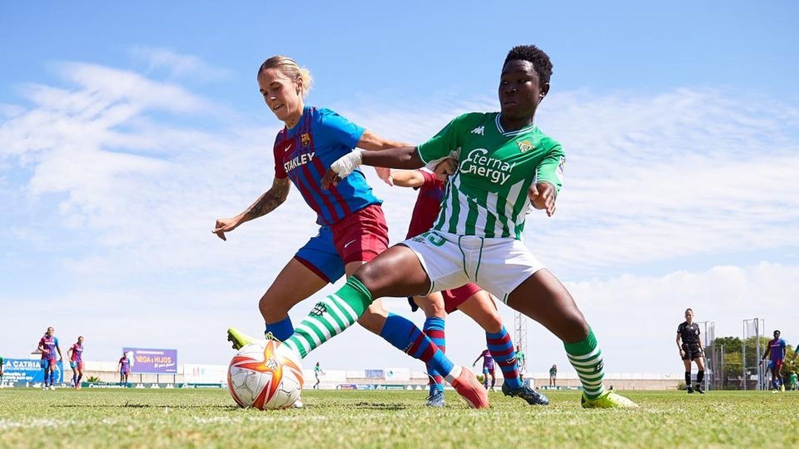 Lance del partido disputado en el Felipe del Valle.
