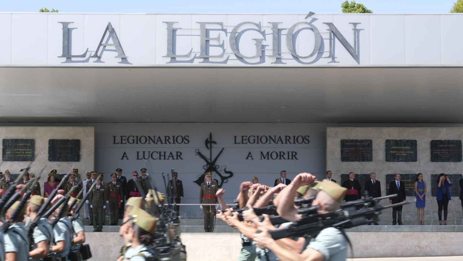 Imágenes del 102 aniversario de La Legión en Almería