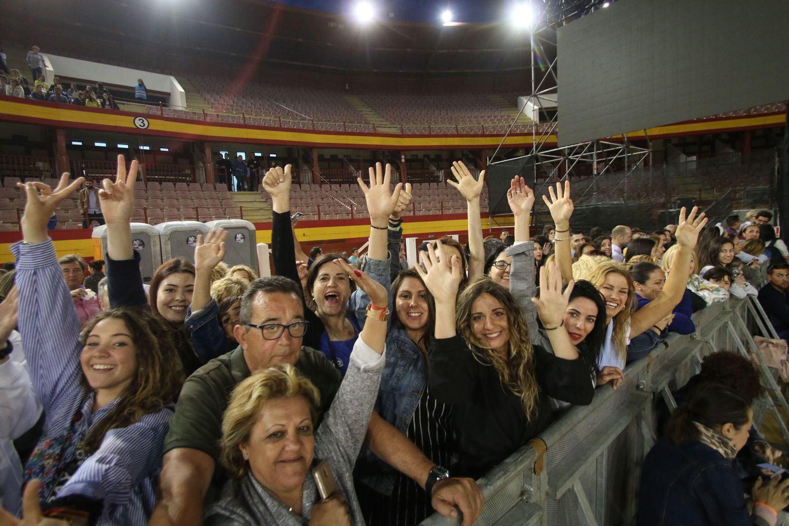 Las imágenes del concierto de Bisbal en la plaza de Toros de Roquetas de Mar