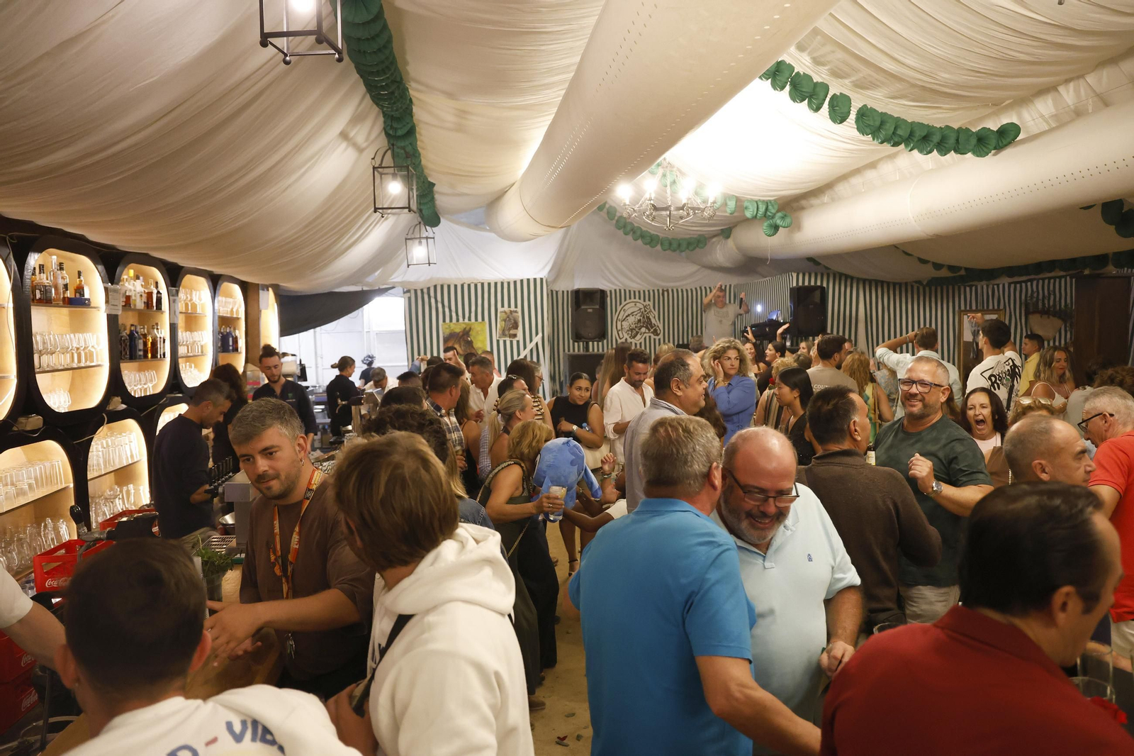 Búscate en las fotos del martes en la Feria de Tarifa 2025