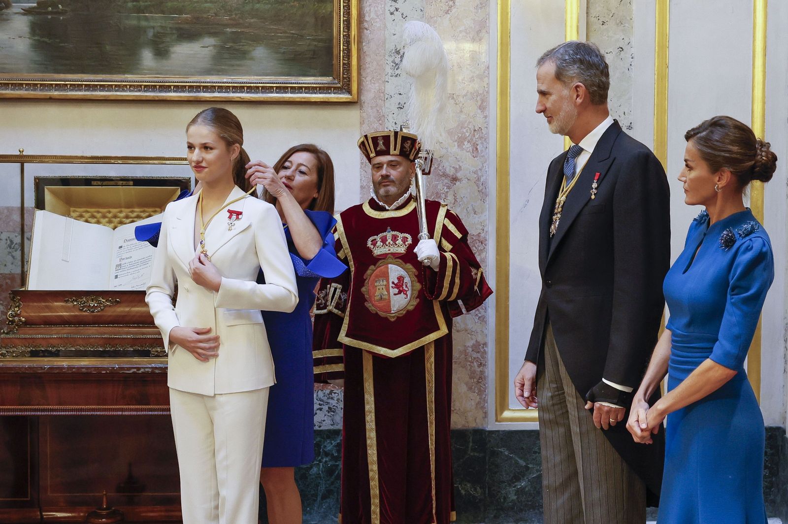 Las fotos del juramento de la Constitución de la princesa Leonor