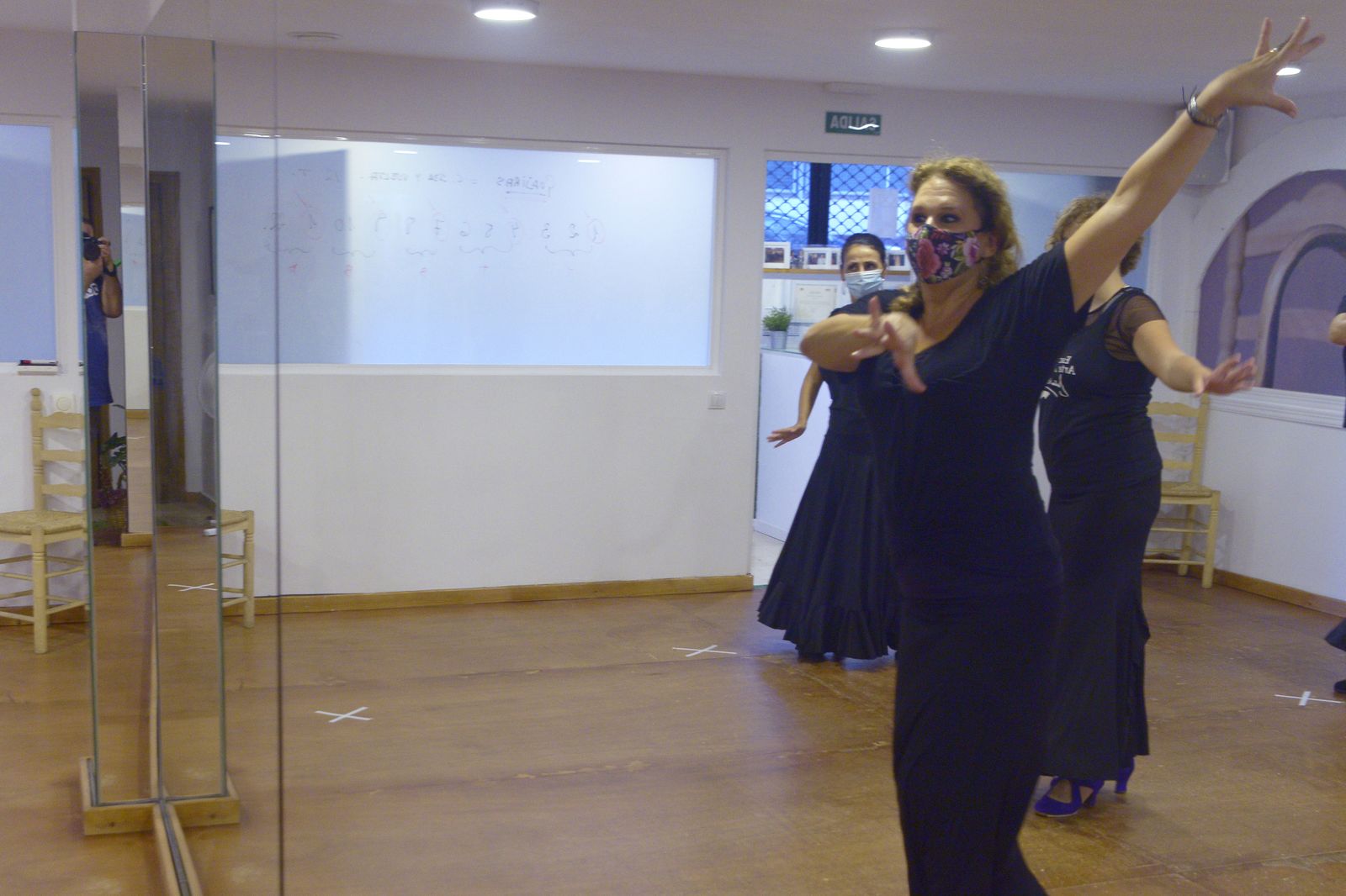 Fotos  de la academia de flamenco de Monika Bellido