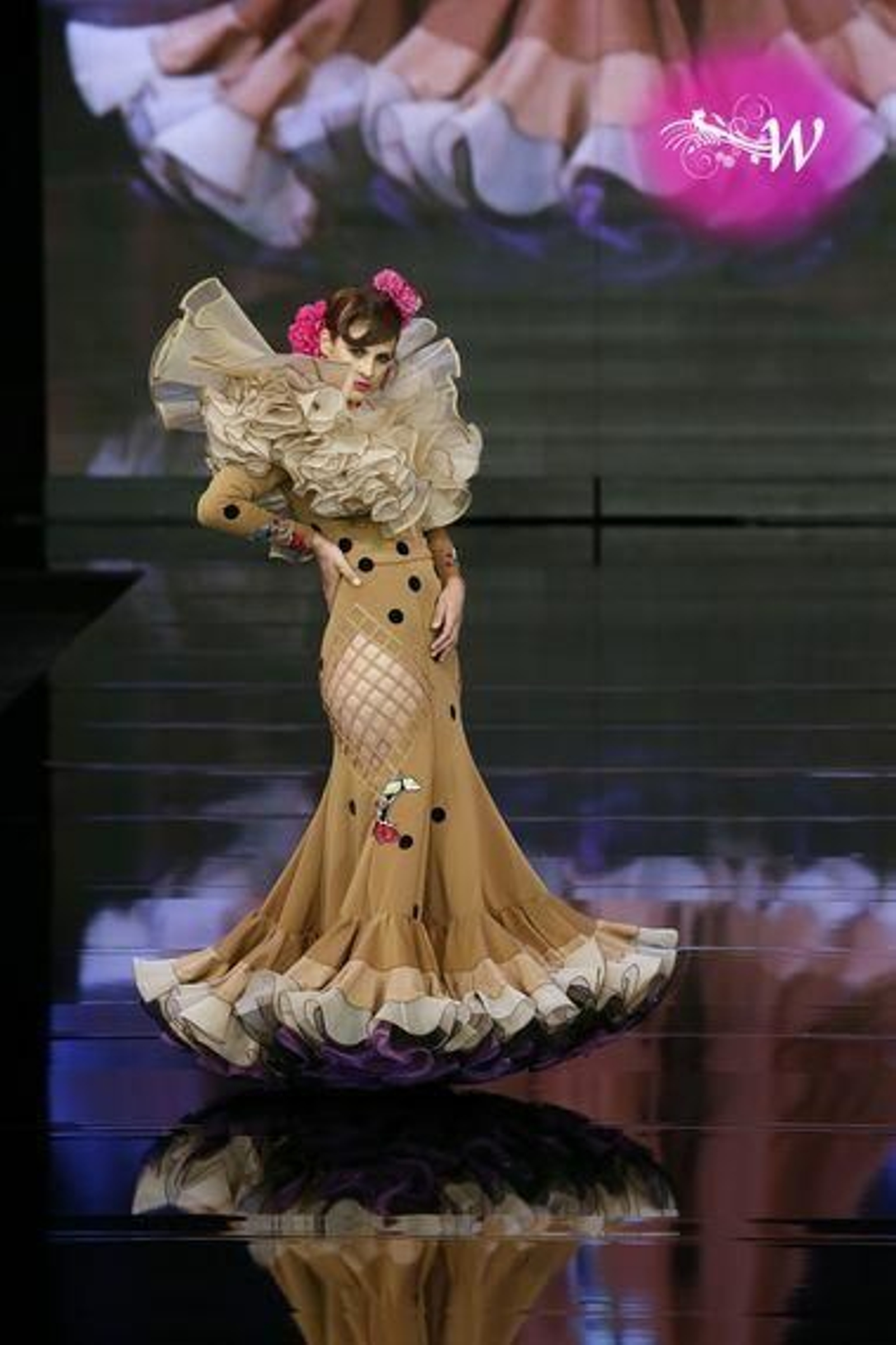 Verónica de la Vega presenta su colección de flamenca en SIMOF 2020, estas son las fotos