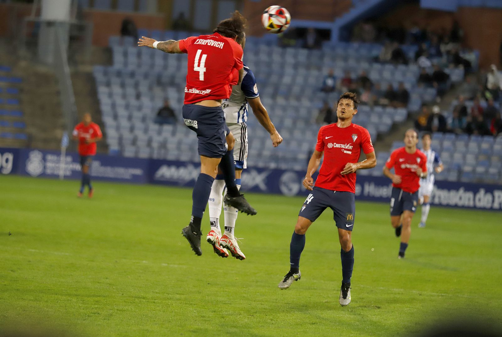 Imágenes del encuentro entre el Recreativo Huelva y el San Fernando