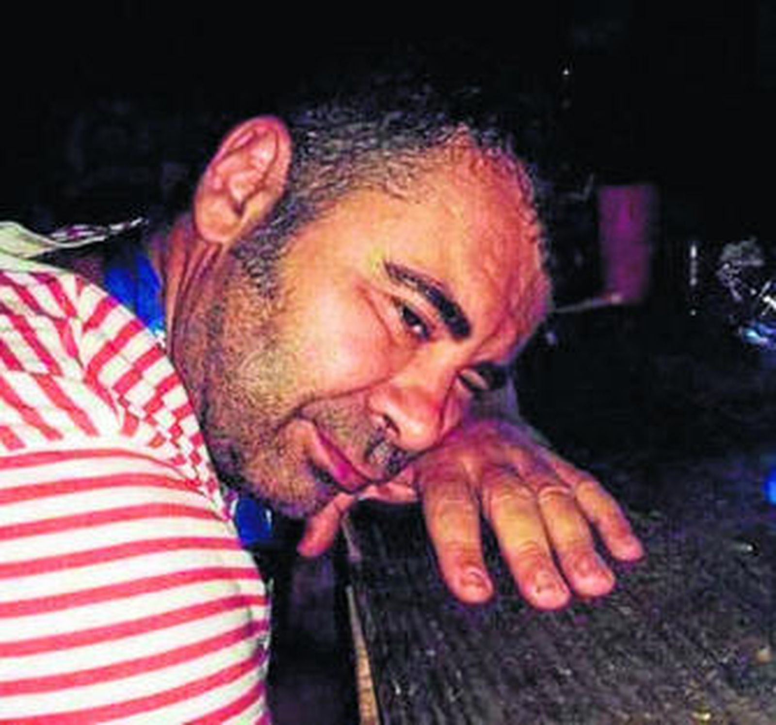 Jorge Javier Vázquez, exhausto, en la grabación de 'Planeta Calleja'.