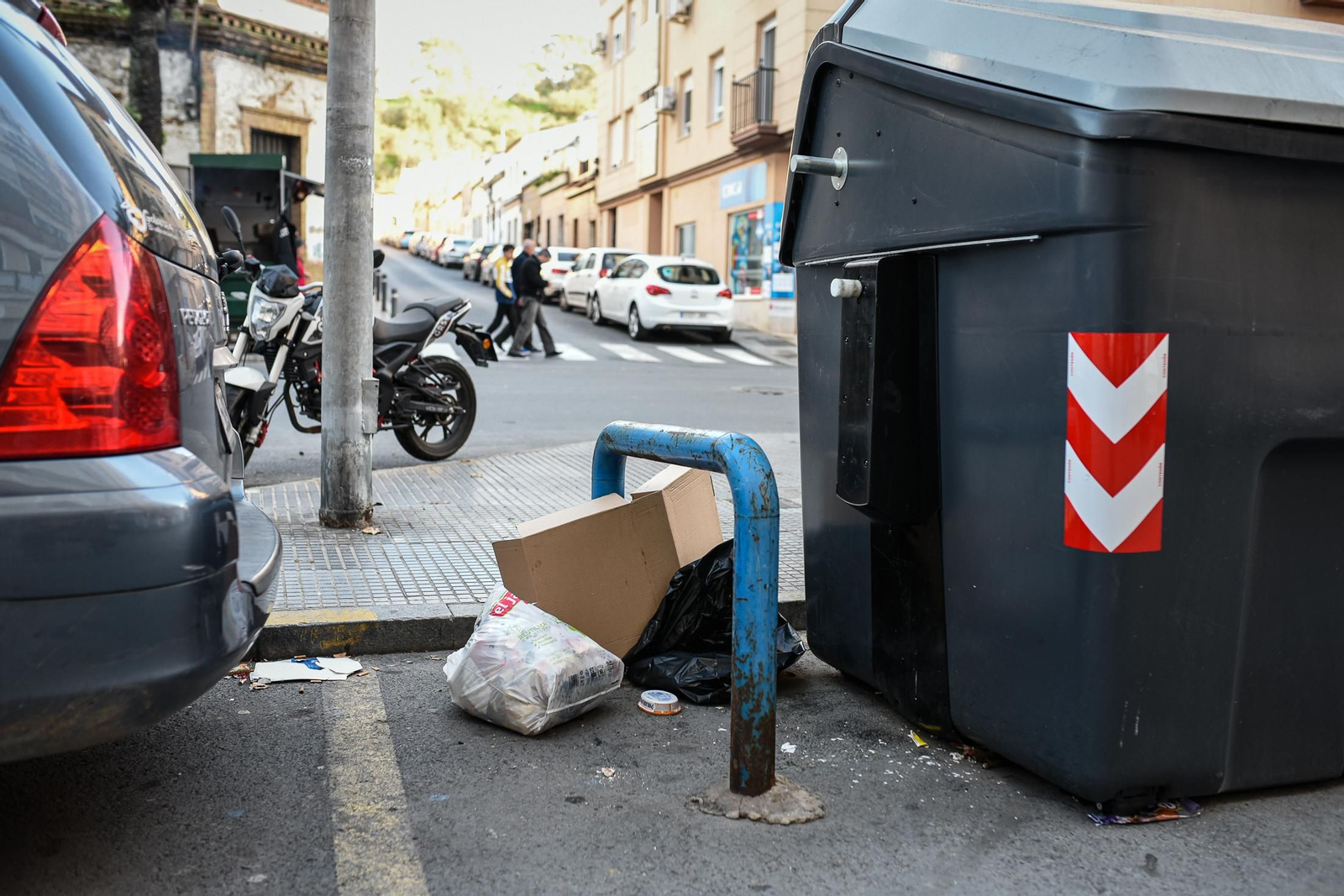 Imágenes de algunos de los puntos más sucios de Huelva