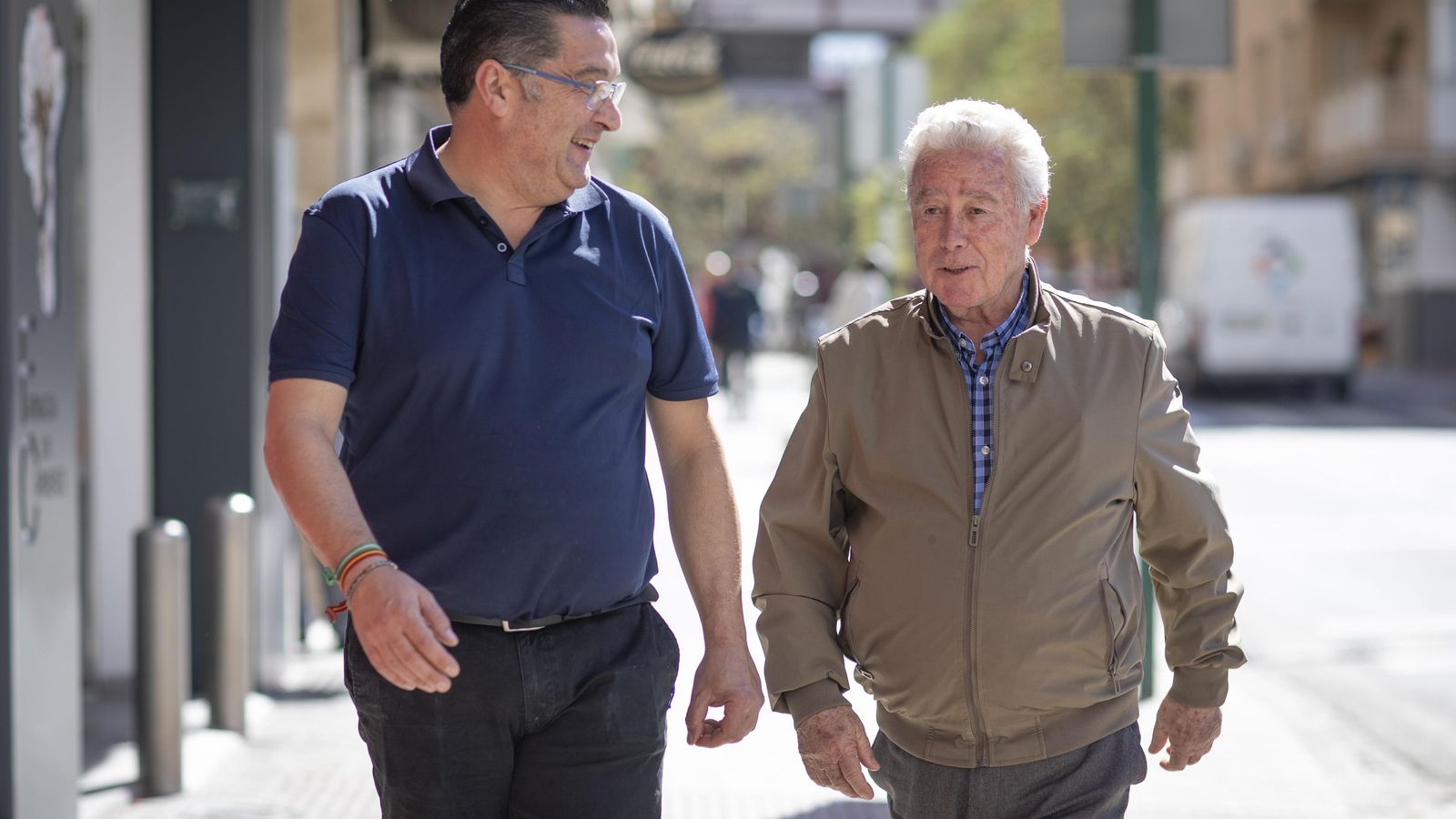 Los presidentes de los comerciantes y los vecinos del Zaidín.