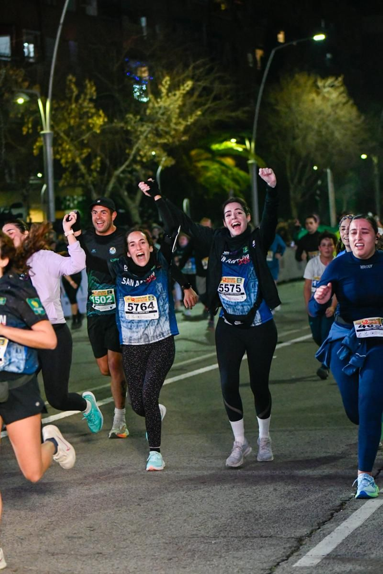 En imágenes: búscate en tu llegada a meta de la Carrera de San Antón 2025 (10)