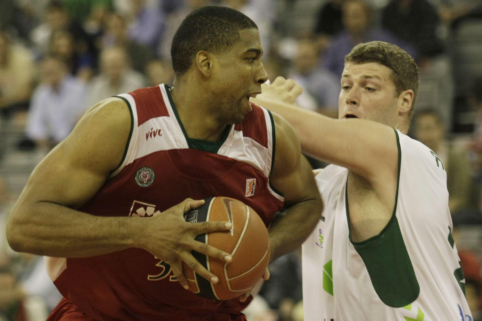 Las fotos de Robert Archibald en su etapa en el Unicaja