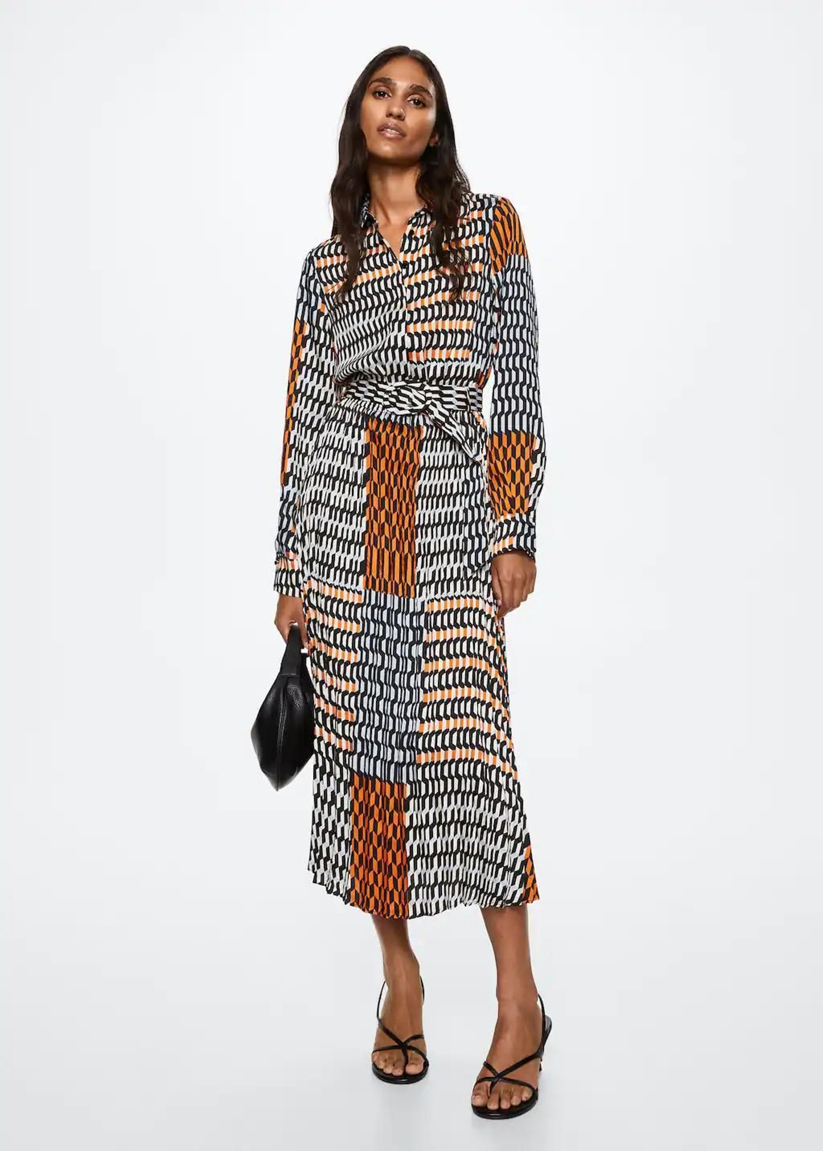 Vestido de Mango.