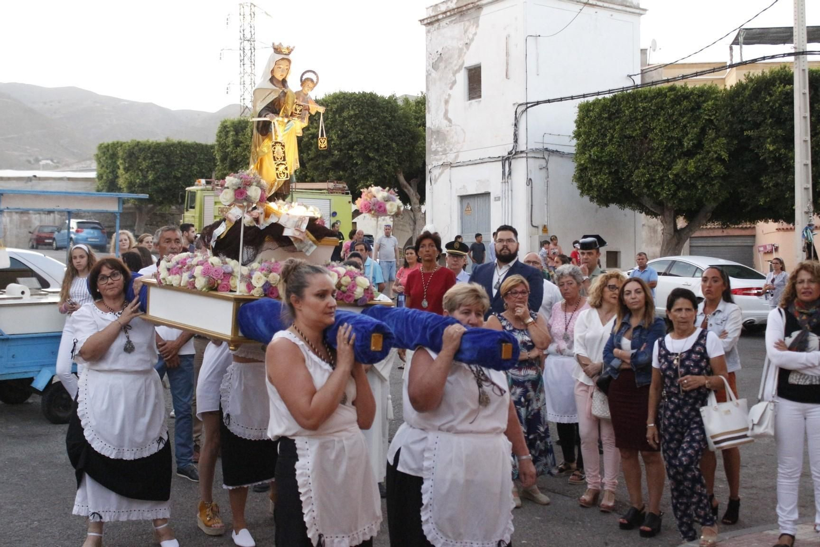 Virgen del Carmen, en Adra.