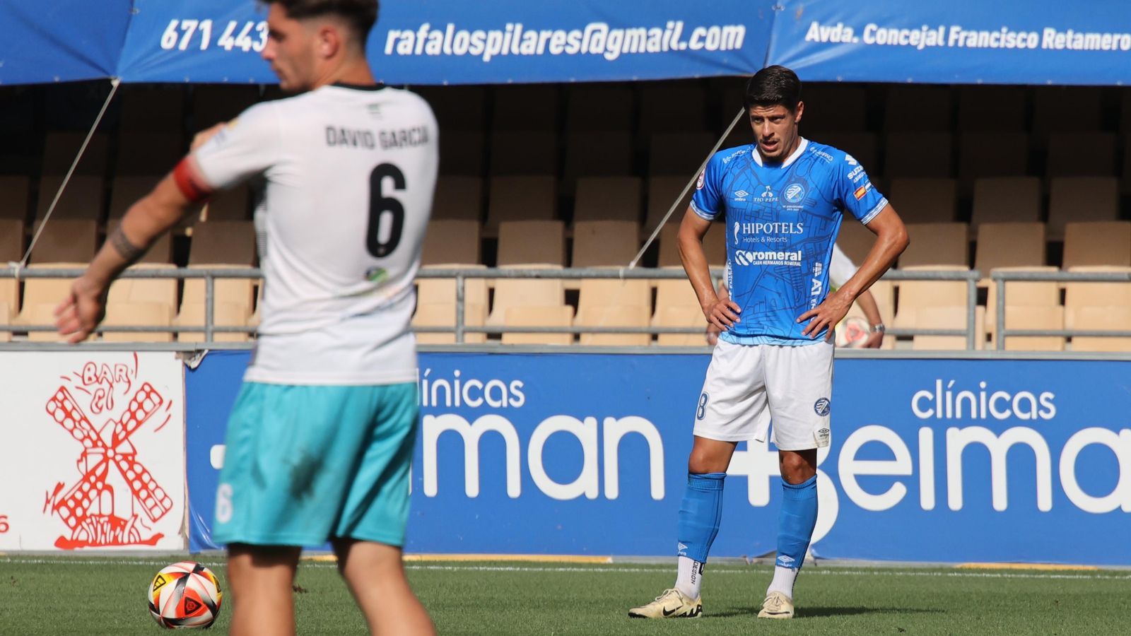Teté, sin Carri, asumió los galones en casi todas las acciones a balón parado. Teté, sin Carri, asumió los galones en casi todas las acciones a balón parado.