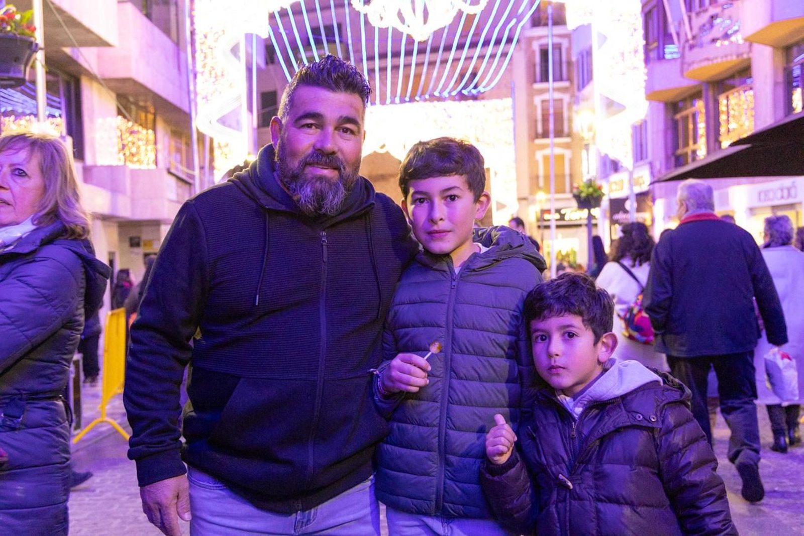 Iluminación navideña de la calle Bernabé Soriano