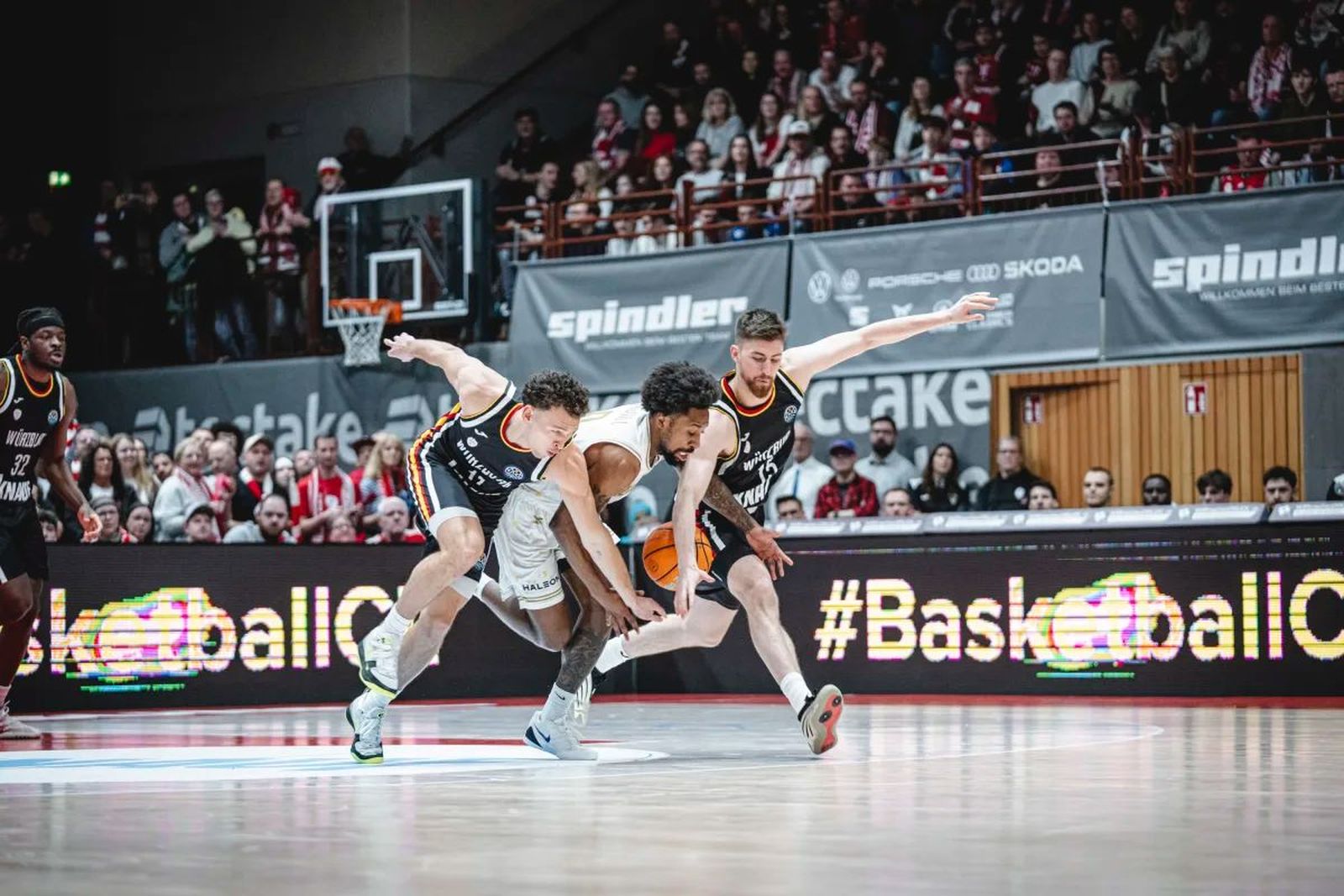 El Wurzburg completa el grupo del Unicaja en el Round of 16 de BCL