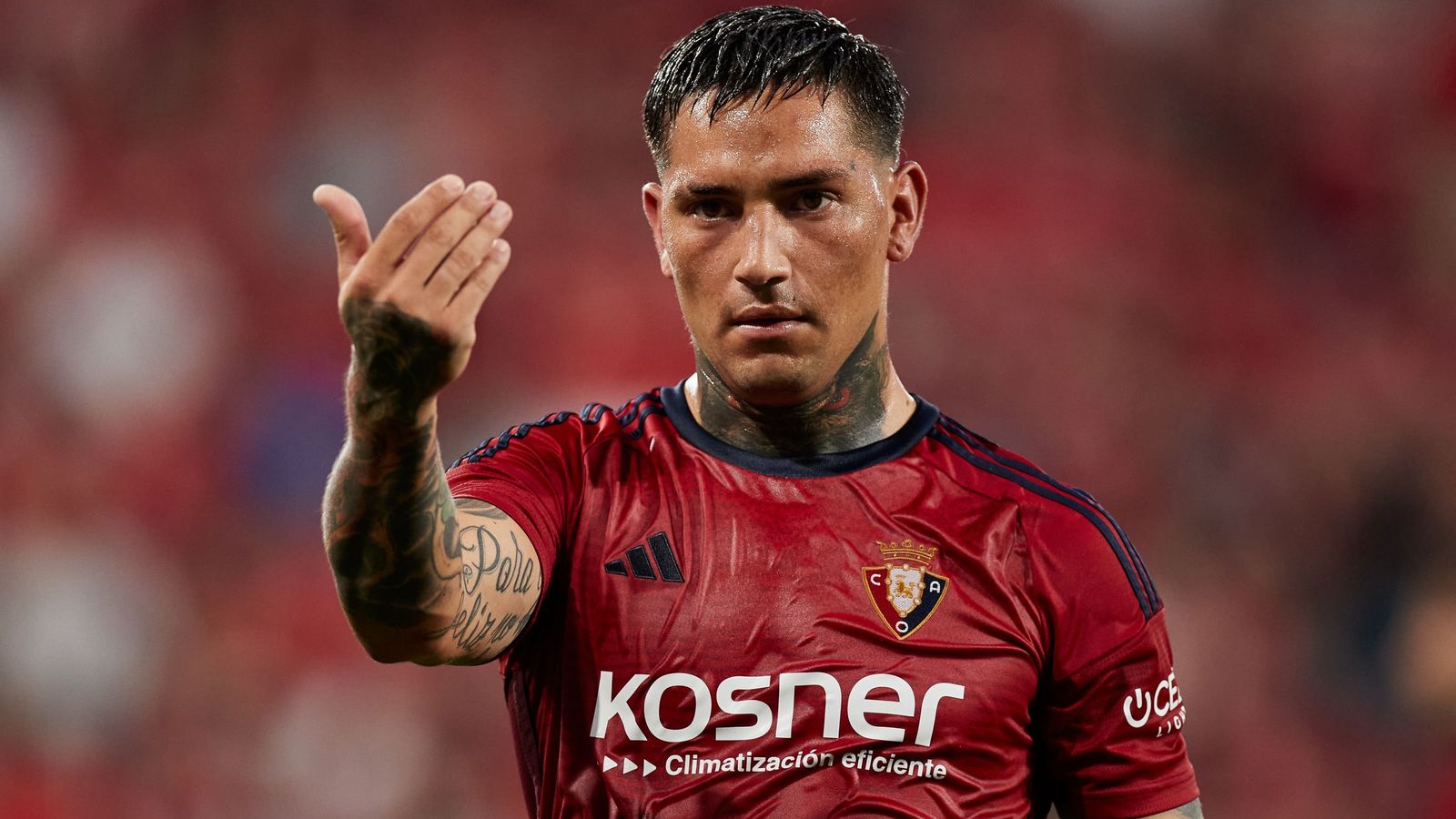 El Chimy Ávila, en un encuentro con Osasuna.