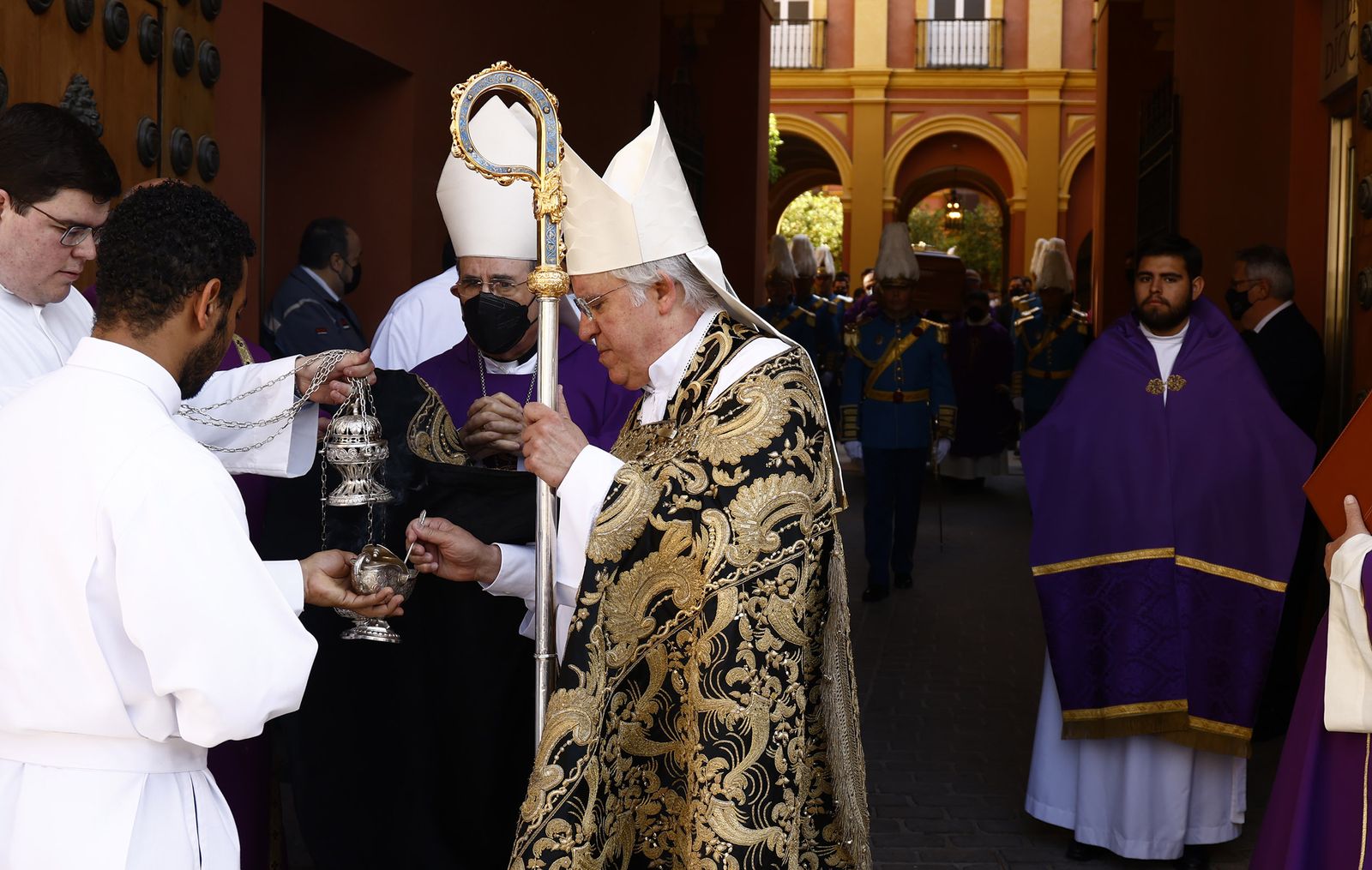 Sevilla despide al Cardenal Carlos Amigo Vallejo, todas las imágenes