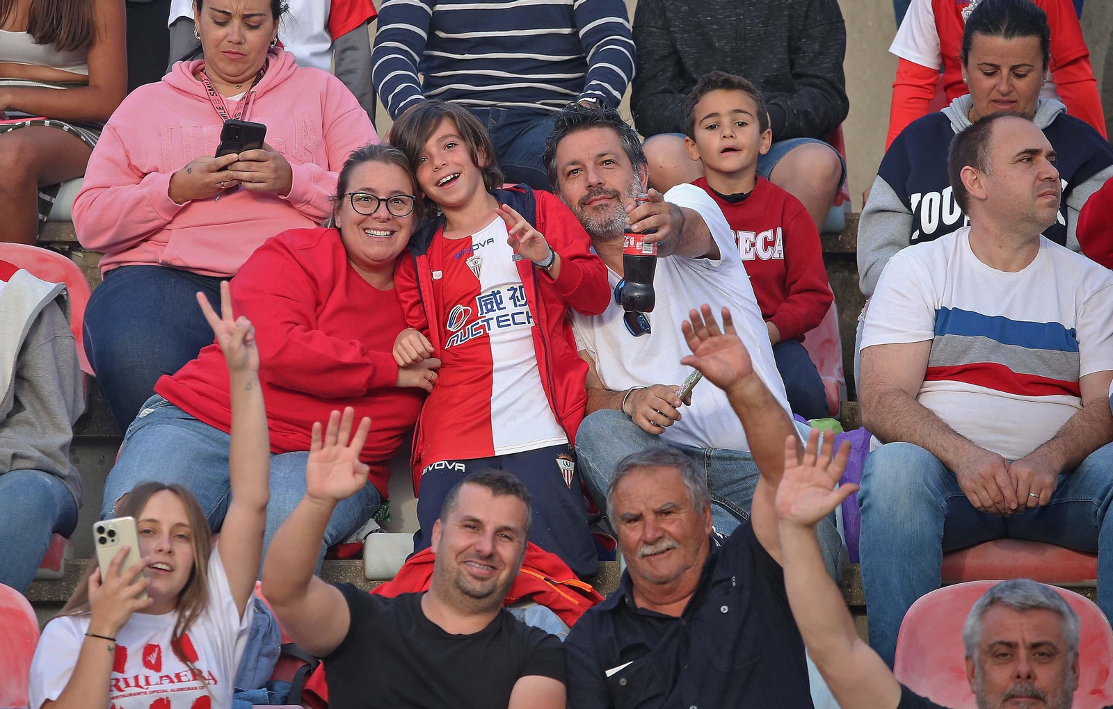 Búscate durante el partido Algeciras CF - Real Madrid Castilla en el Nuevo Mirador