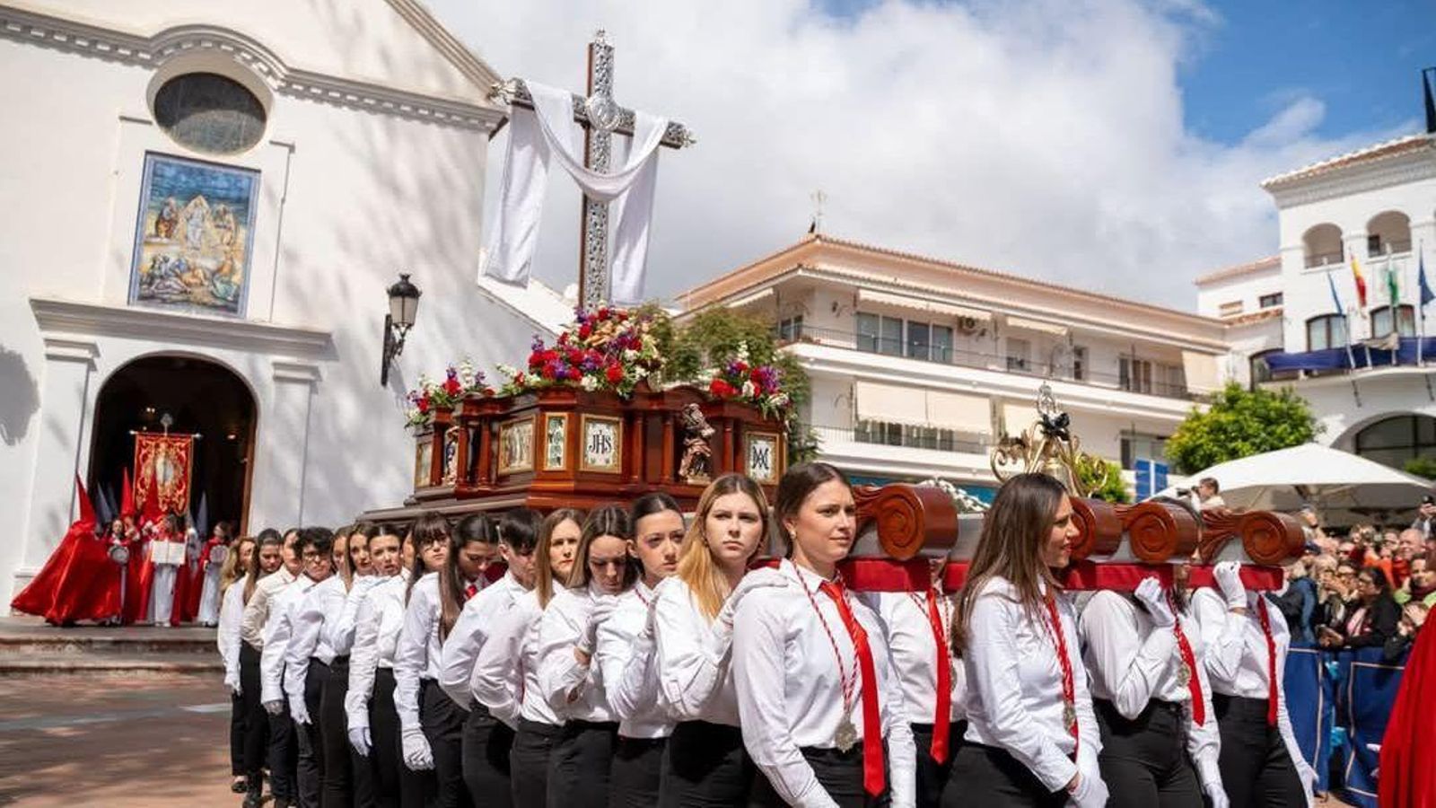 Domingo de Resurrección en Nerja