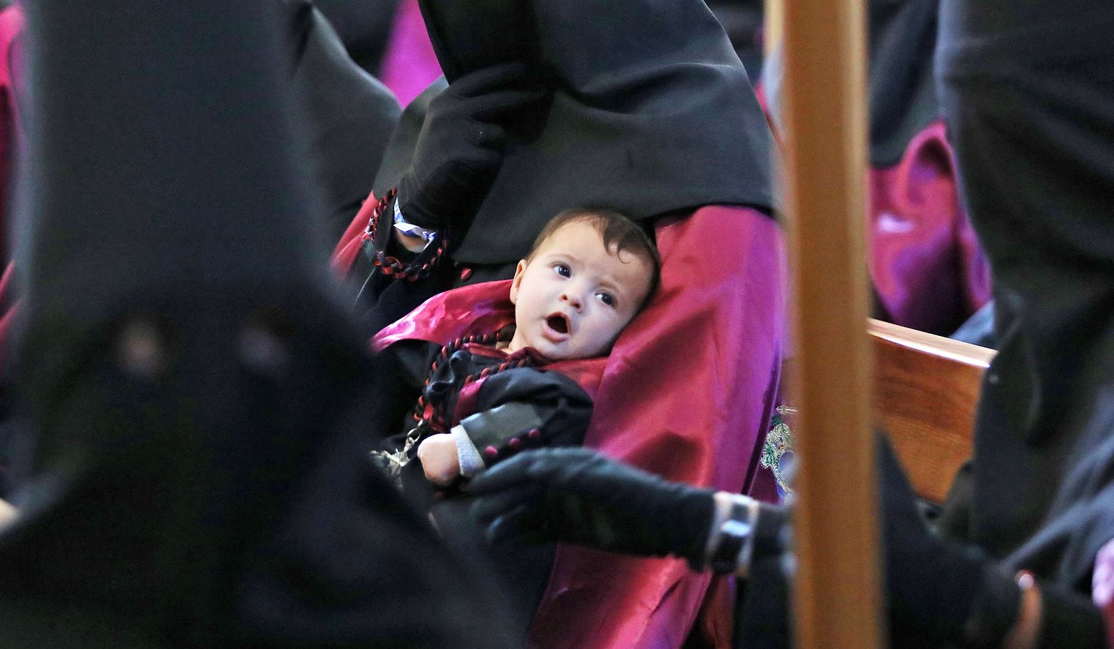 'La Viga' imágenes de Lunes santo