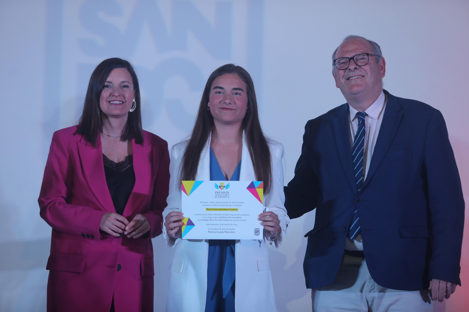 Las imágenes del acto de entrega de premios a los mejores expedientes académicos en San Fernando