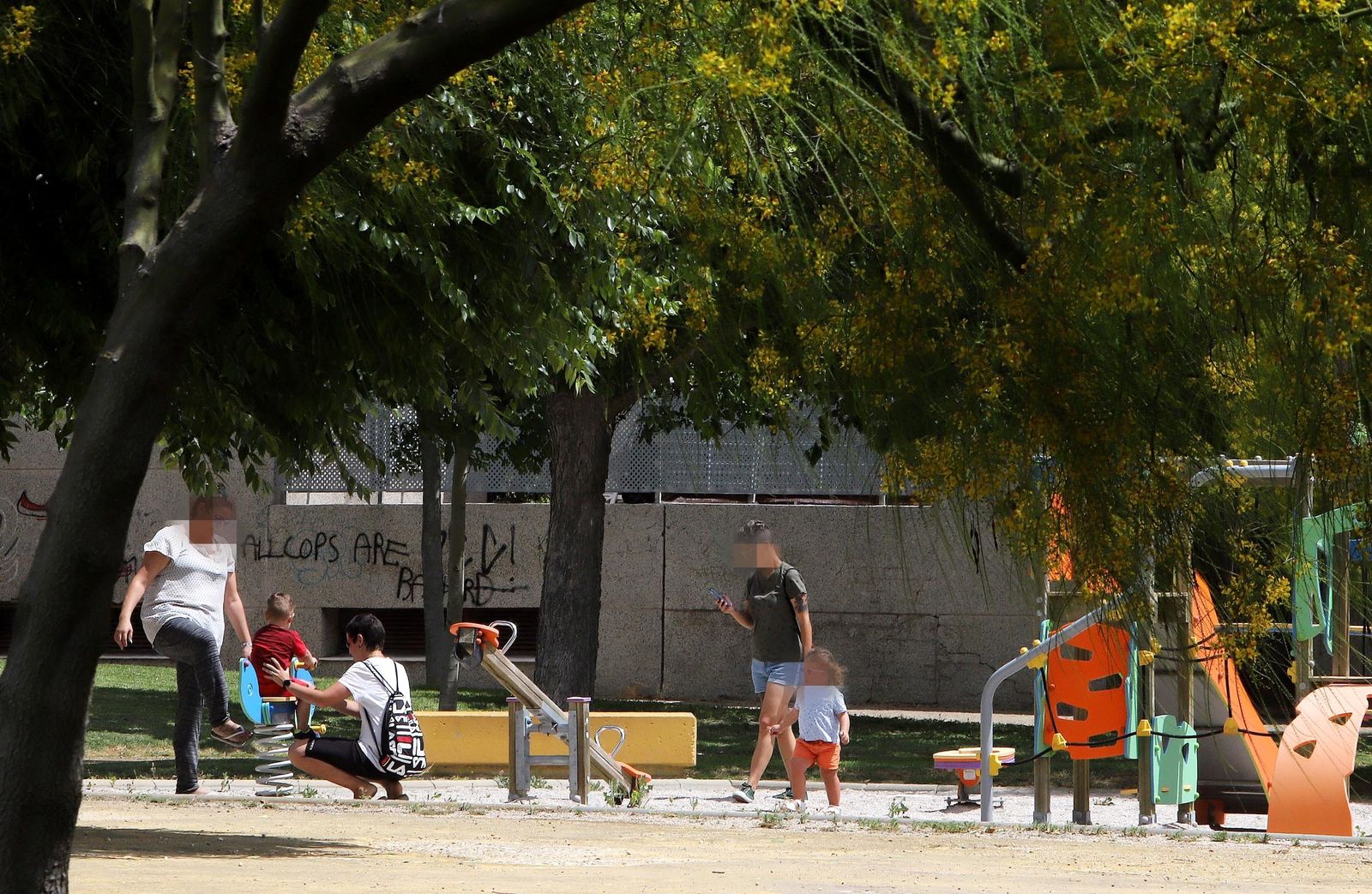 Imagen captada este jueves en un parque en la zona de la avenida Lola Flores.