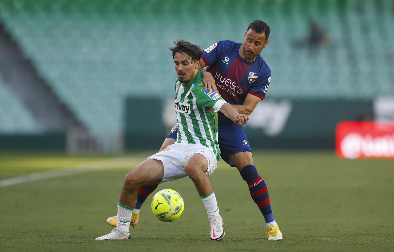 Las imágenes del Betis-Huesca