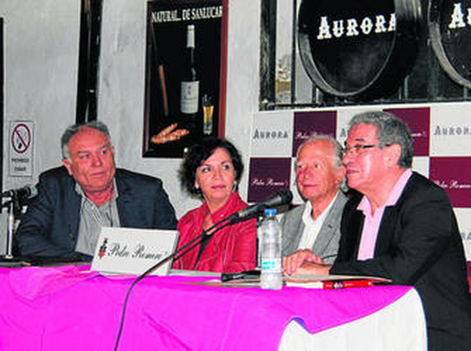 Juan Barahona, Ana Morillo, Manuel Reyes y Santi Ortiz.
