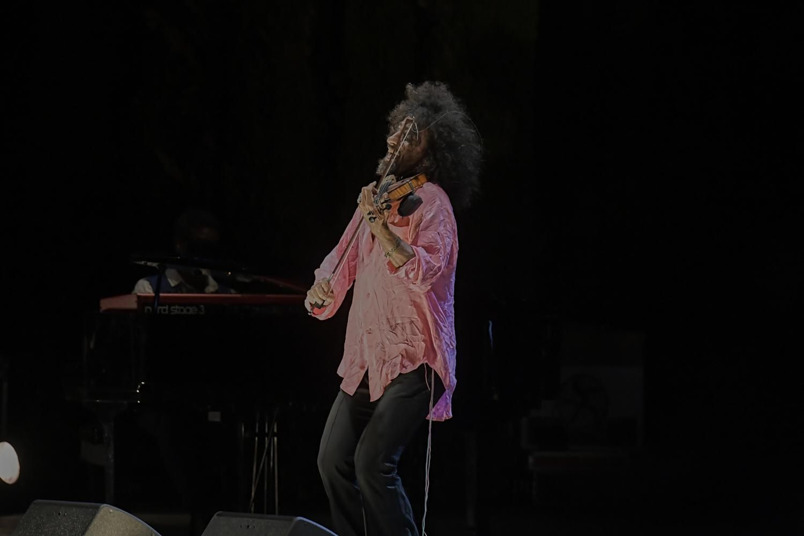 Ara Malikian afina las cuerdas de su violín en Granada