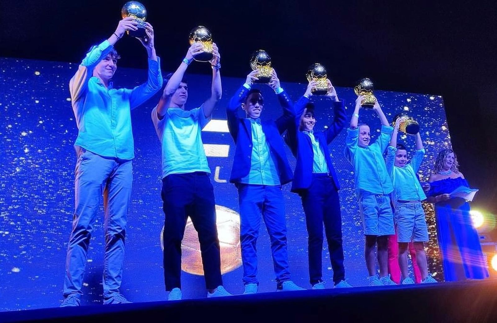 Los futbolistas premiados tanto deportivamente como en valores.