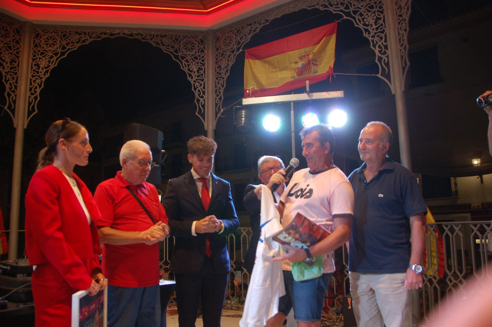 La campeona del mundo Esther González, homenajeada en Huéscar, su pueblo