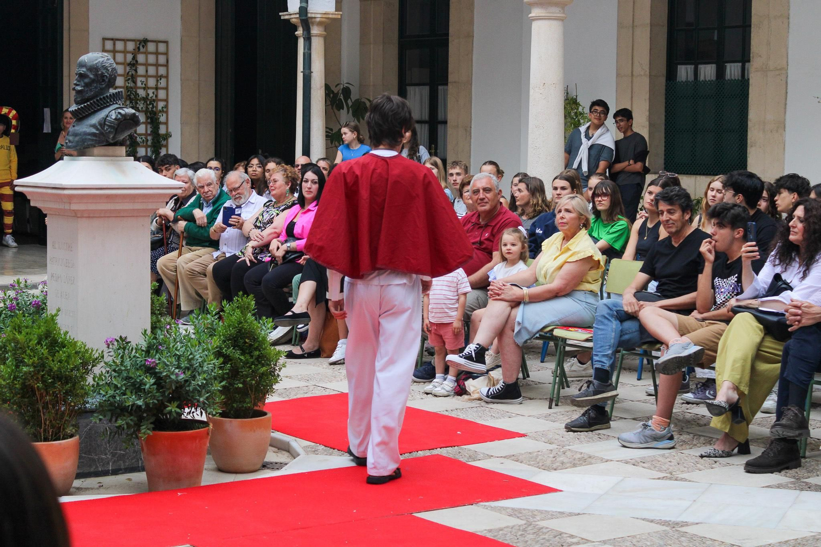 El segundo Desfile Arte Moda del instituto Góngora de Córdoba, en imágenes