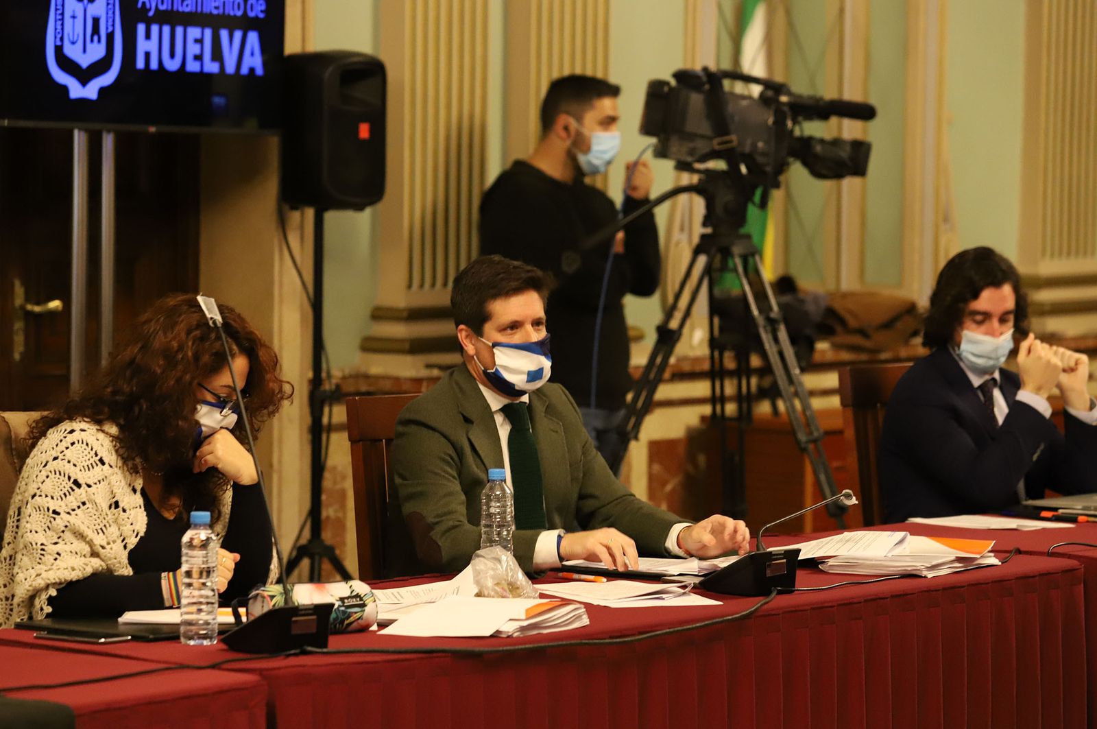 Imágenes del pleno celebrado en el Ayuntamiento de Huelva