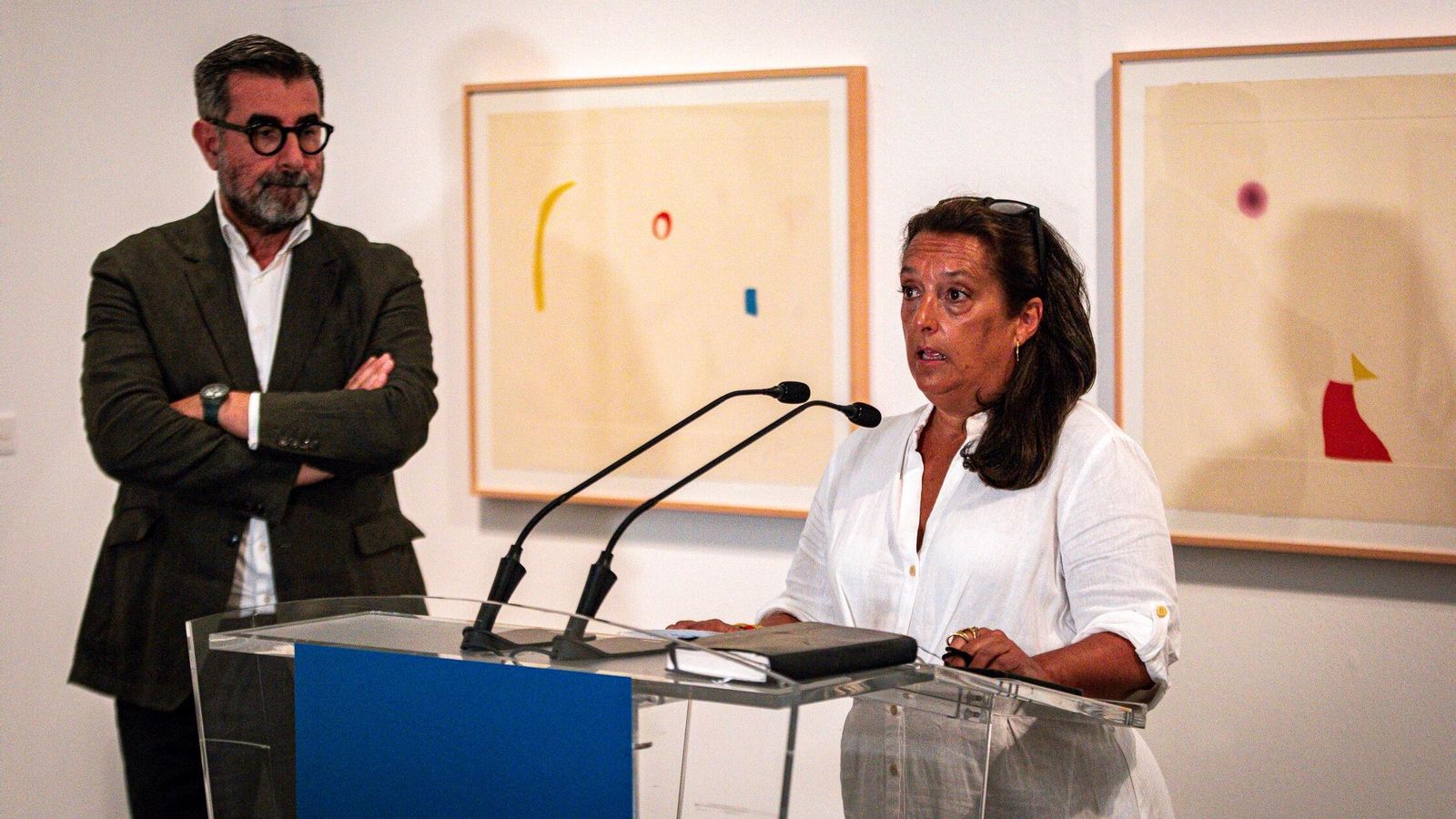 José María Luna e Isabel Elorrieta, en la presentación de la exposición.
