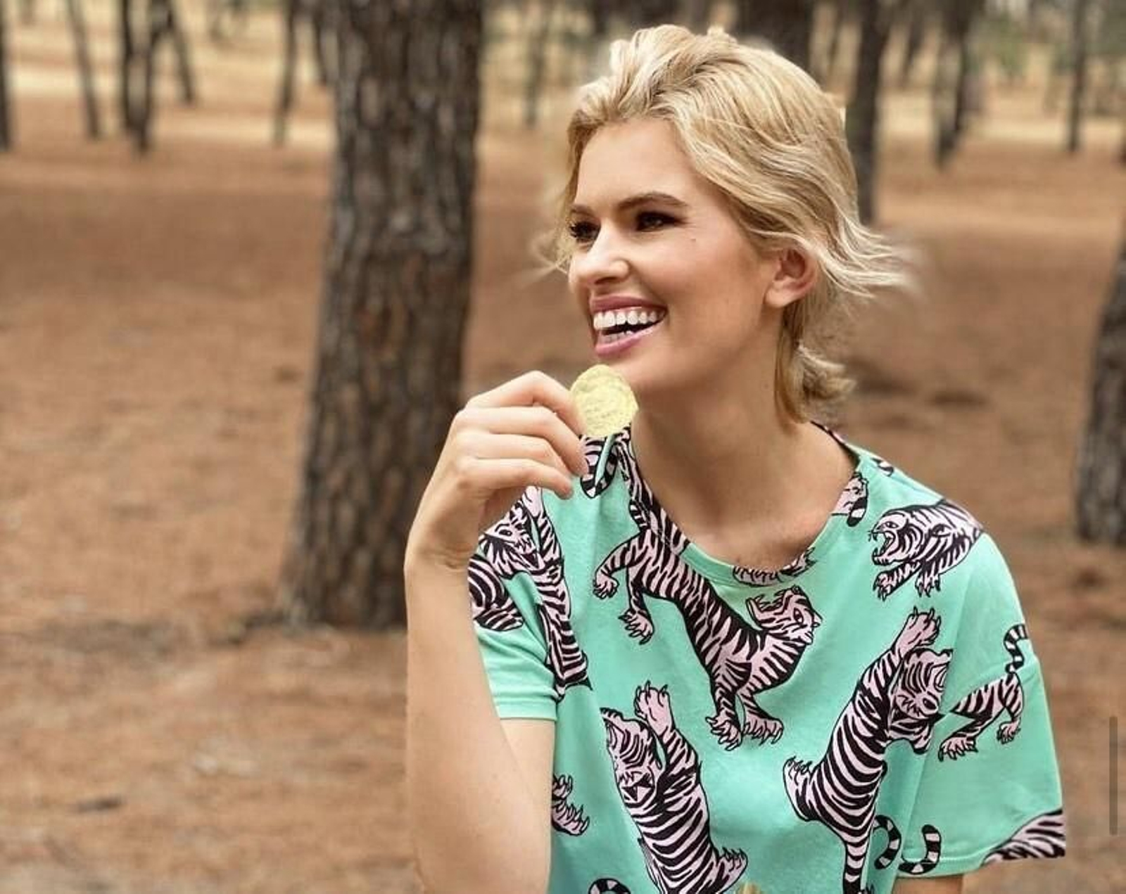 Adriana Abenia en un posado publicitario