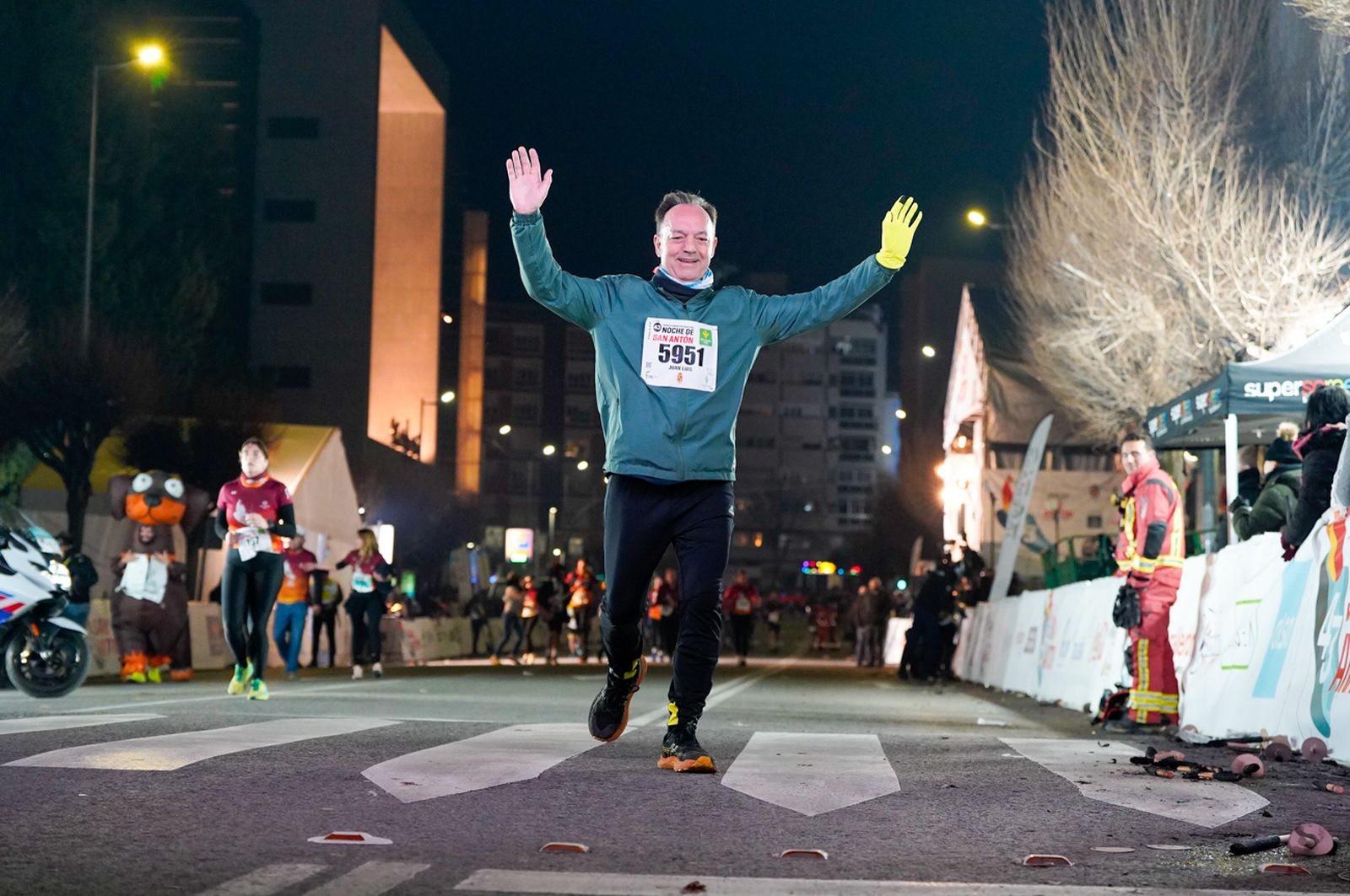En imágenes: búscate en tu llegada a meta de la Carrera de San Antón 2026 (5)