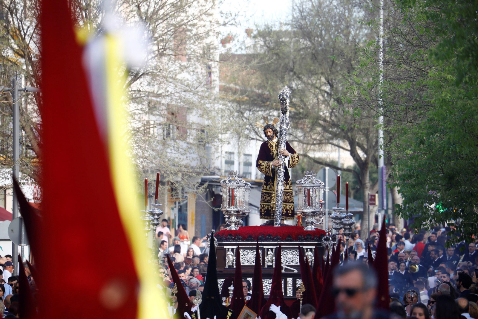Lunes Santo en Córdoba: la procesión de Vera-Cruz, en imágenes