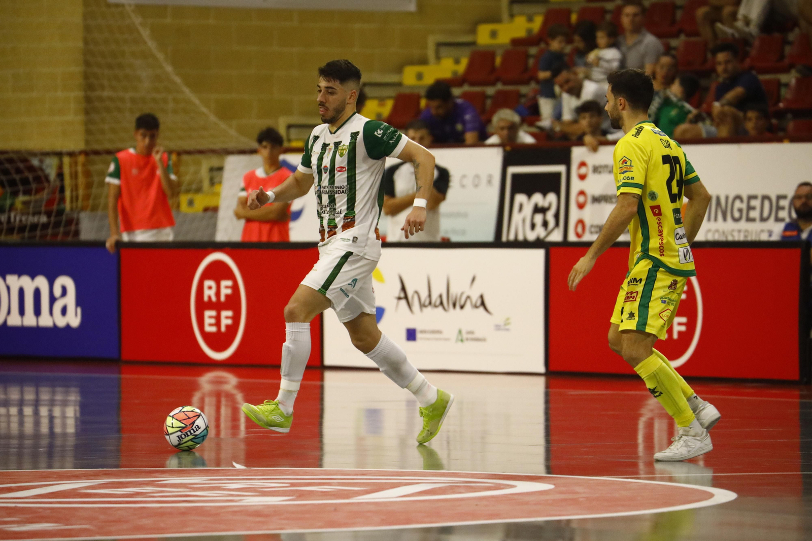 Las mejores fotos de la victoria del Córdoba Futsal ante el Jaén Paraíso Interior