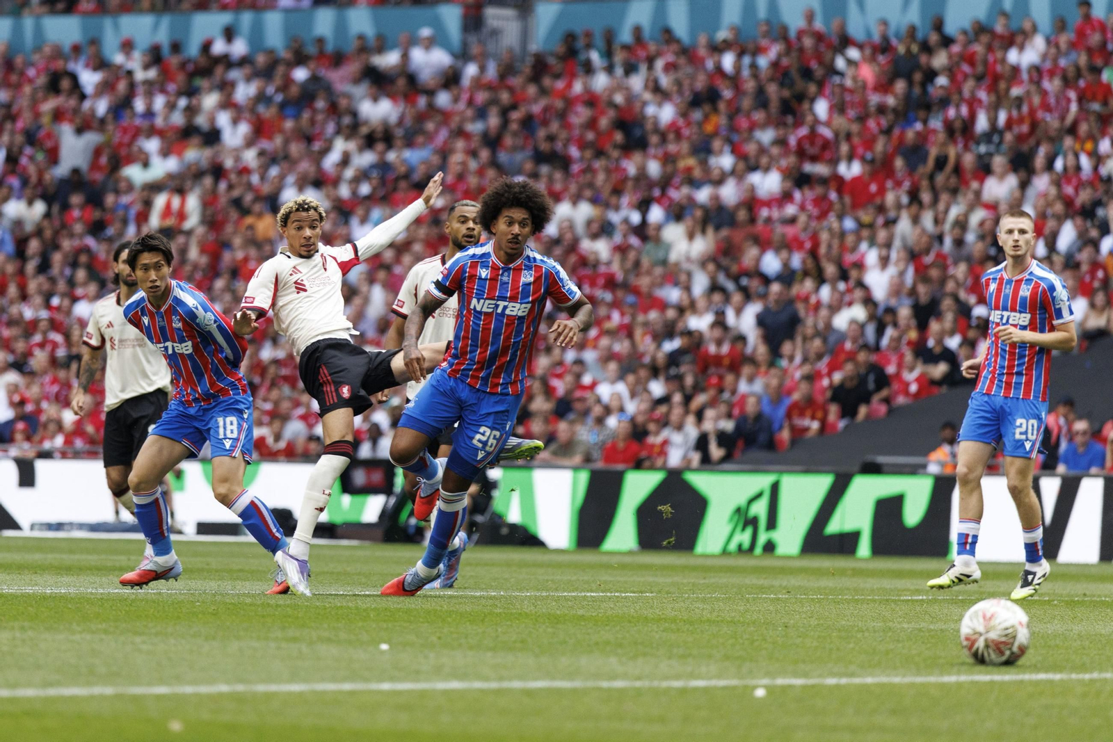 El título del Crystal Palace sobre el Liverpool, en imágenes (2-1)
