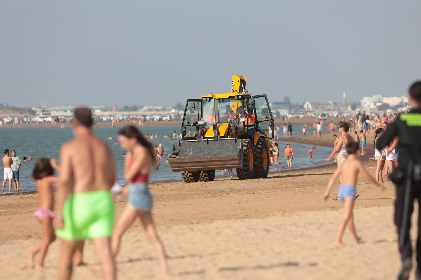 Imágenes de la última jornada del primer ciclo de las Carreras de Caballos de Sanlúcar 2025