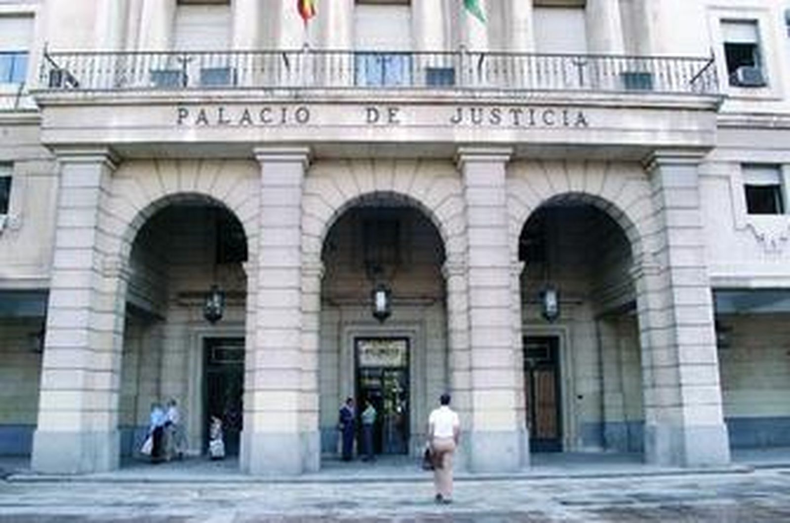 Los jueces y fiscales de Sevilla ganan hasta 4.000 euros mensuales netos
