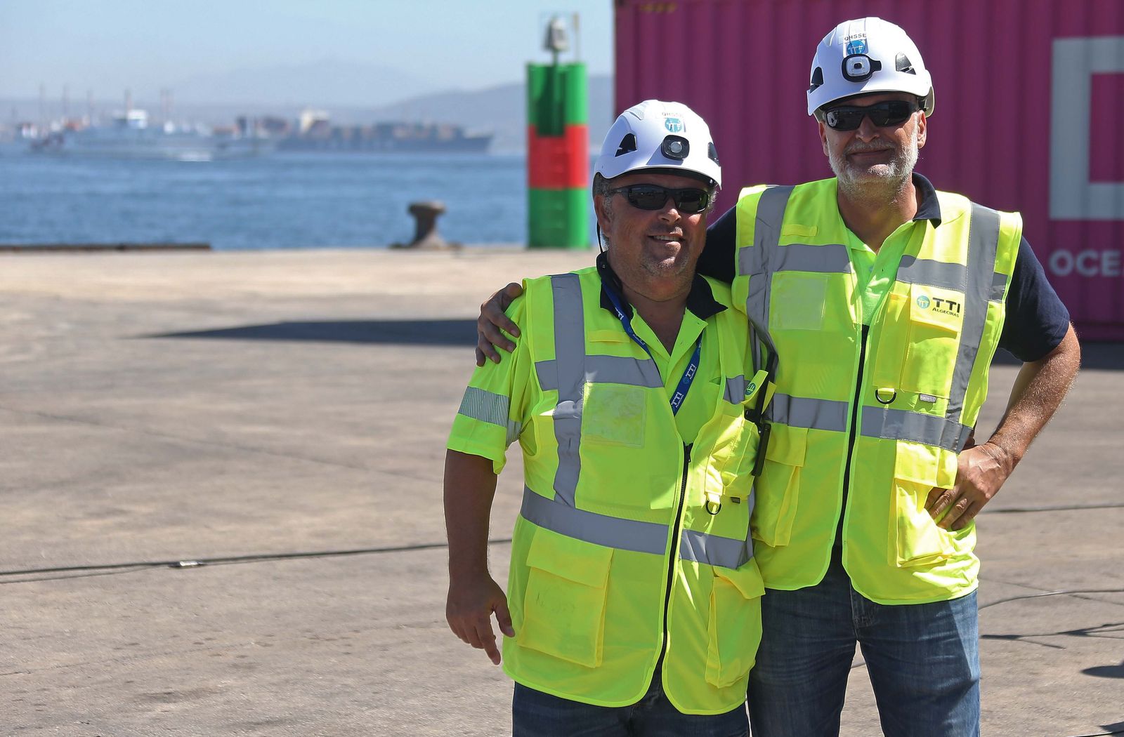 Fotos de la visita del buque ' One Innovation', el tercer portacontenedores más grande del mundo, en Algeciras