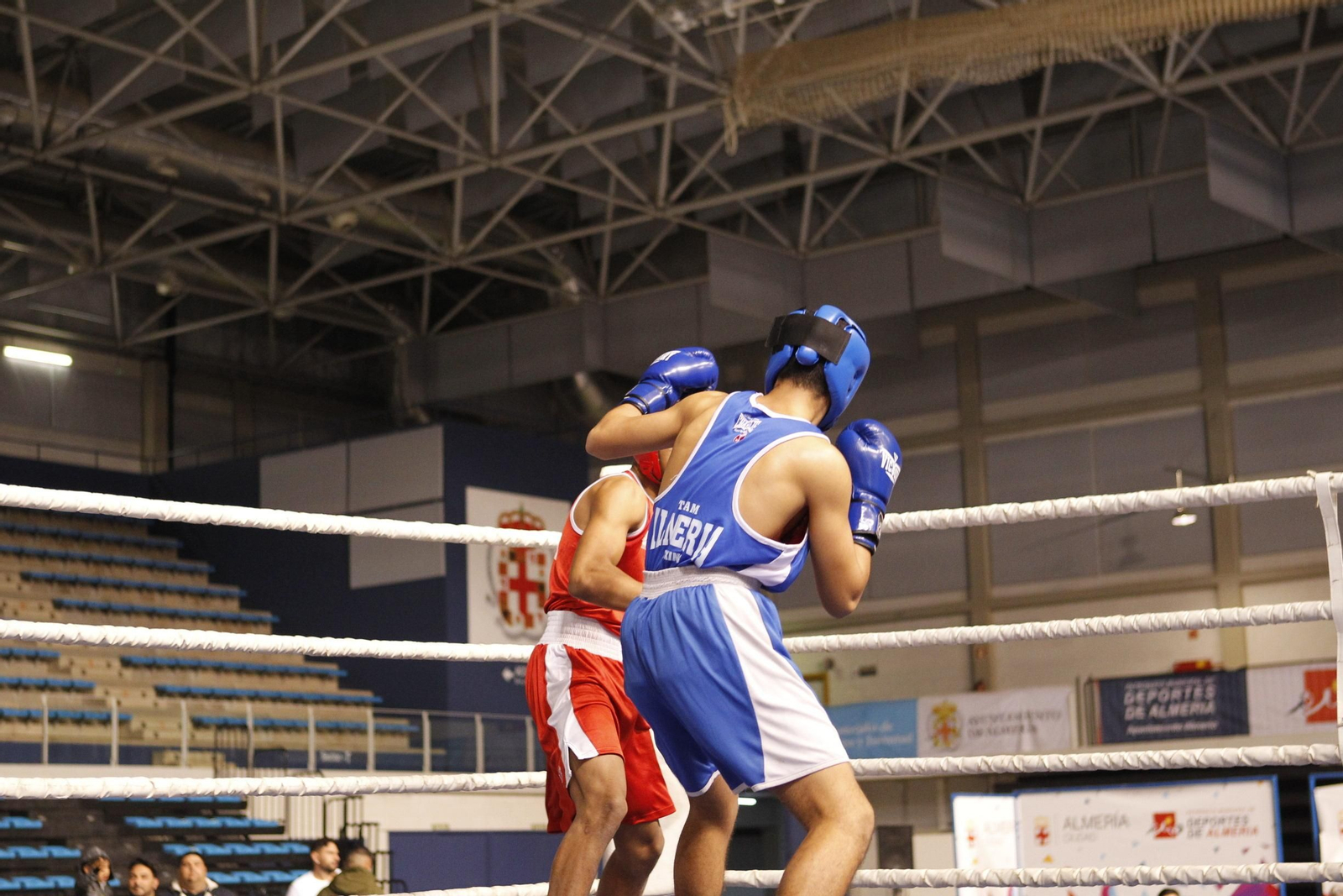 Fotogalería de la velada solidaria de boxeo